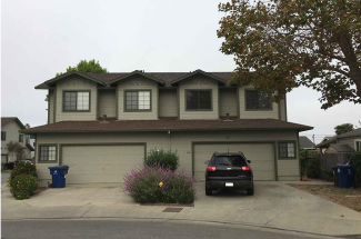 3 Bed, 2.5 Bath – 401 Blackburn Ct., Watsonville