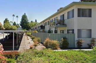 2 Bed, 1 Bath – 900 Capitola Ave. #26